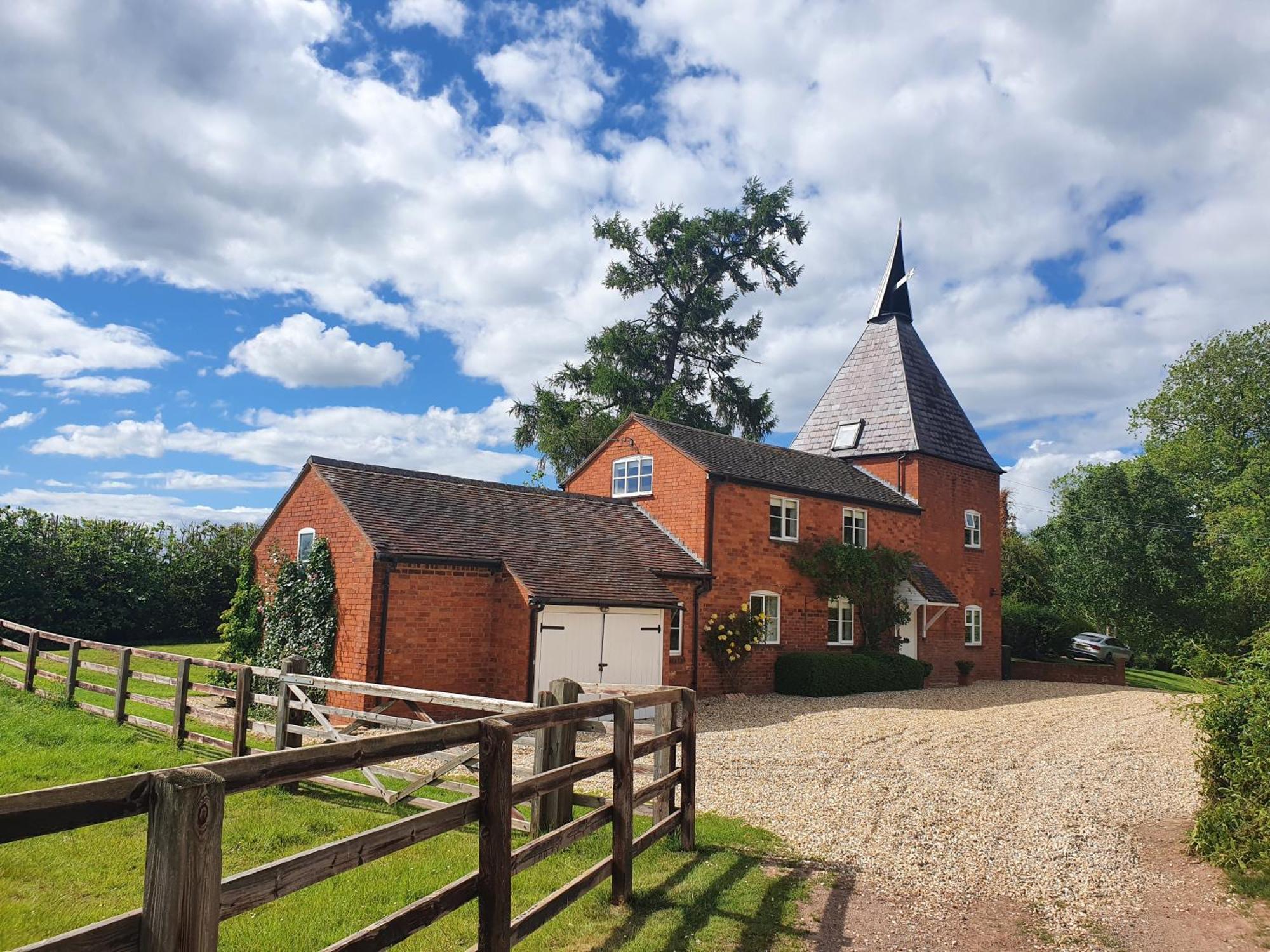 Lilly Hall Hopkiln - Exceptional 3 Bed Cottage In Ledbury Herefordshire Exterior photo